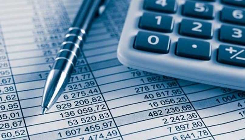 accounting sheet and calculator