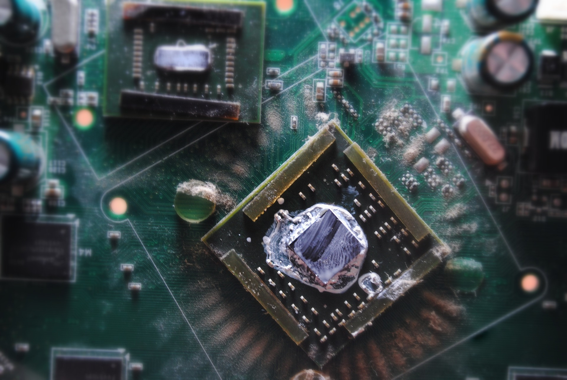 Como Poner Pasta Termica A Una Laptop