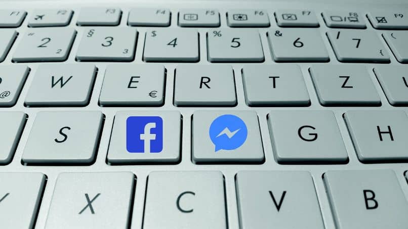 teclado crear historias facebook