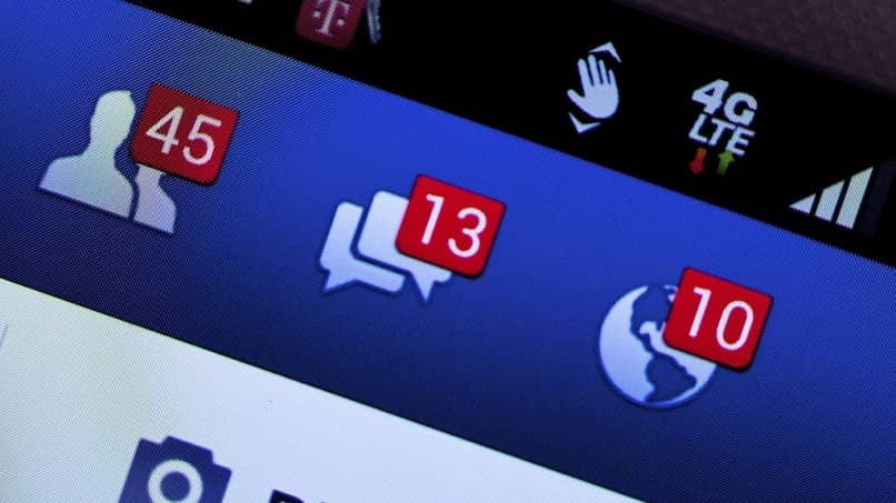 iconos de facebook con la cantidad de notificaciones recibidas