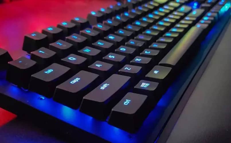 Why Do The F And J Keys Have A Stripe On The Keyboard? Reference
