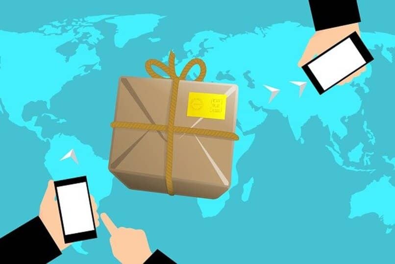 international shipping, online purchase, package on world map